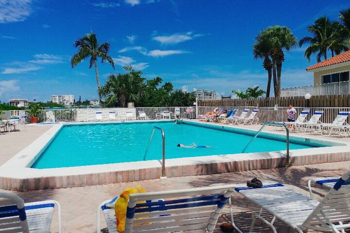 Pool 9 of 137