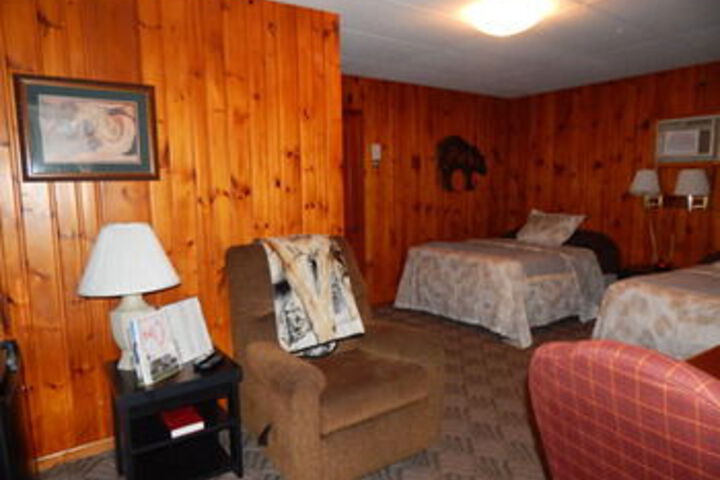 Brookside Motel
