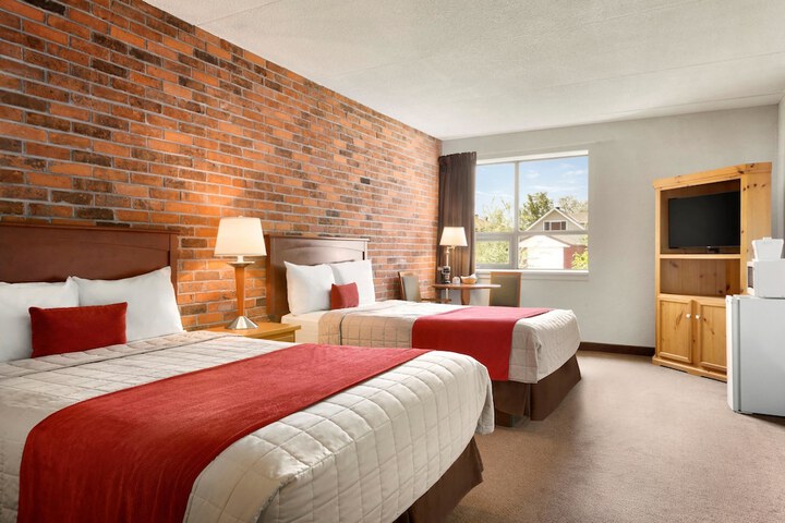 Room 6 of 20