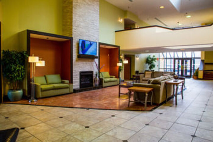 Ramada Plaza Rochester Airport