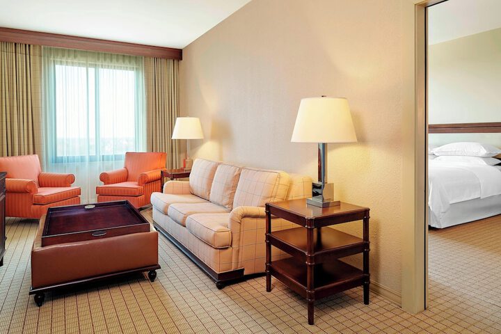 Sheraton Stonebriar Hotel