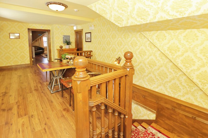 Hotel Interior 49 of 252