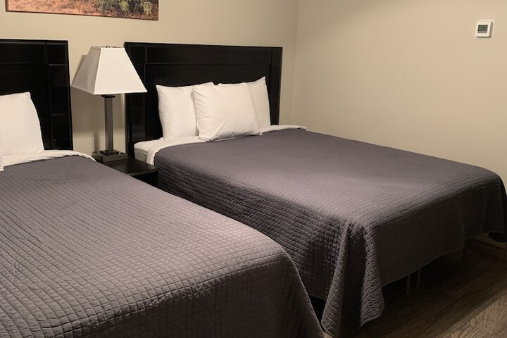 Room 20 of 36