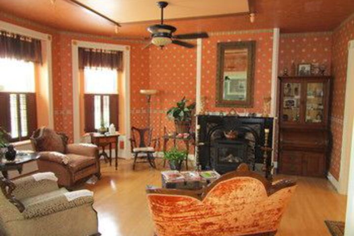 Pillow and Pantry B & B
