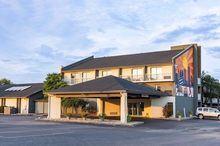 Hotel 7 of 45