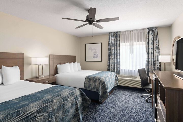Baymont by Wyndham Mt. Pleasant