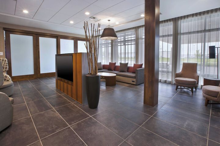 Hotel Interior 13 of 37