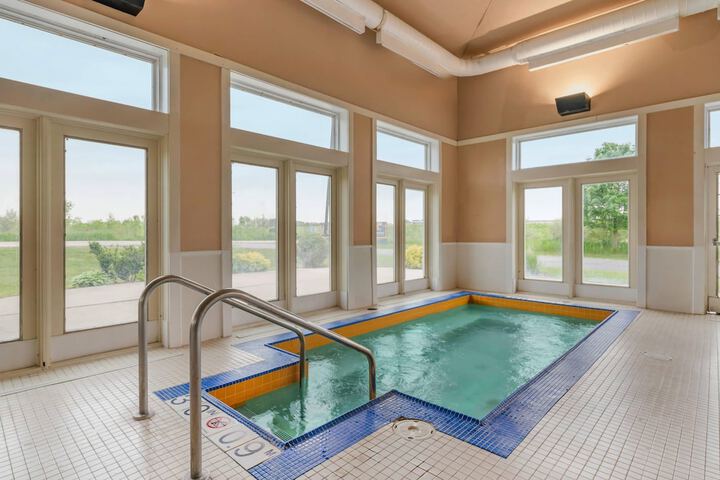Comfort Inn & Suites Sheboygan I-43