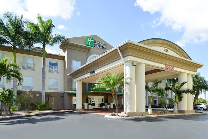 Hotel 3 of 37
