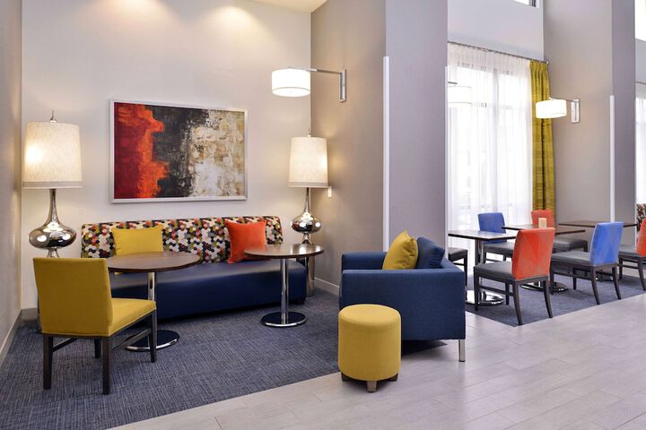 Hampton Inn & Suites Shelby