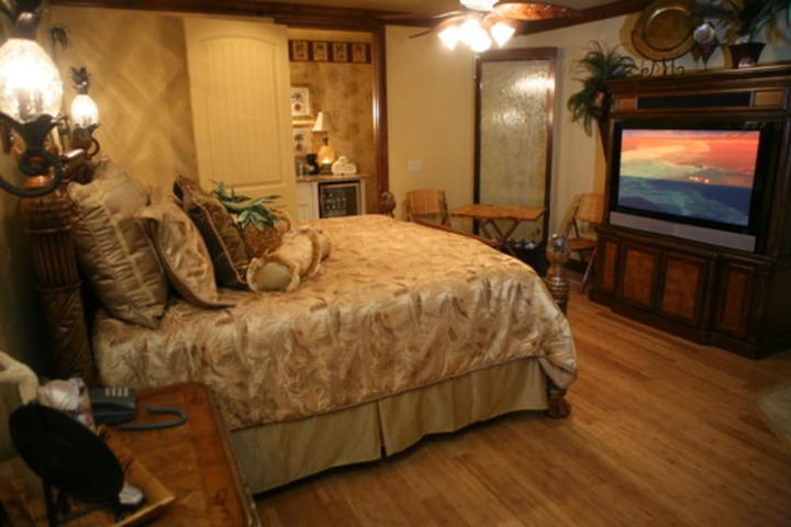 Two Hearts Inn