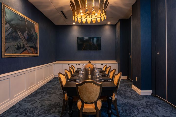 The Peregrine Omaha Downtown Curio Collection by Hilton