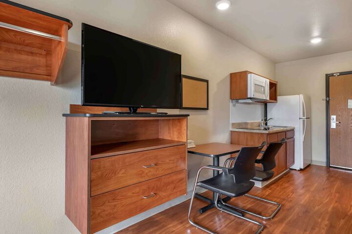 Room 15 of 31