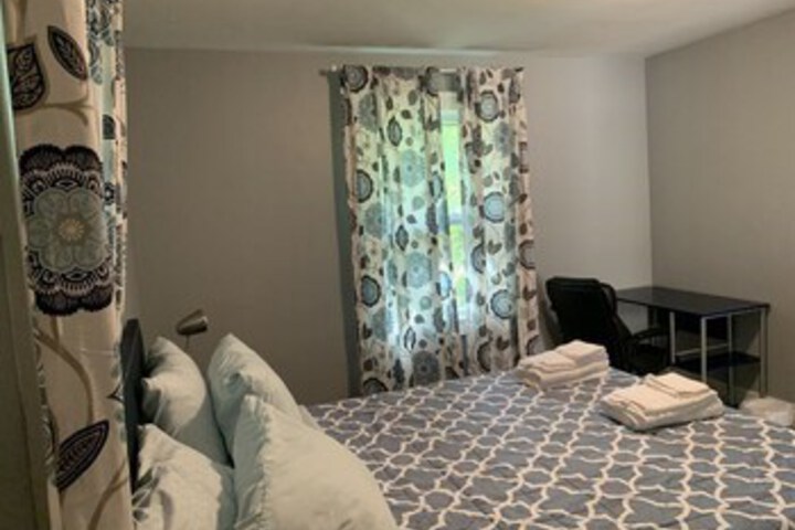 Pontiac Guest House
