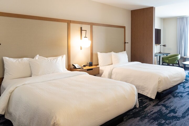 Room 21 of 43