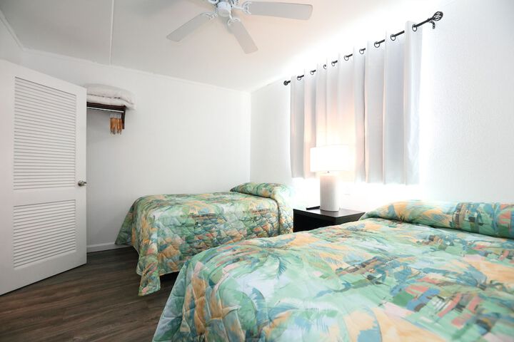 Room 30 of 40