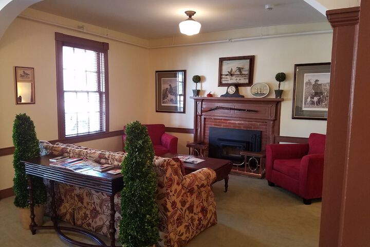 Washington Inn and Tavern