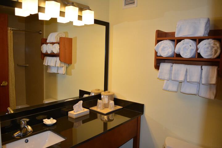Room 14 of 36