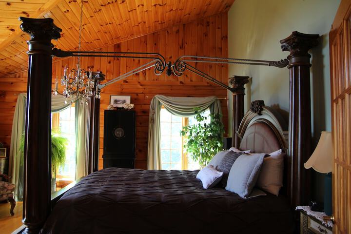 Room 25 of 54