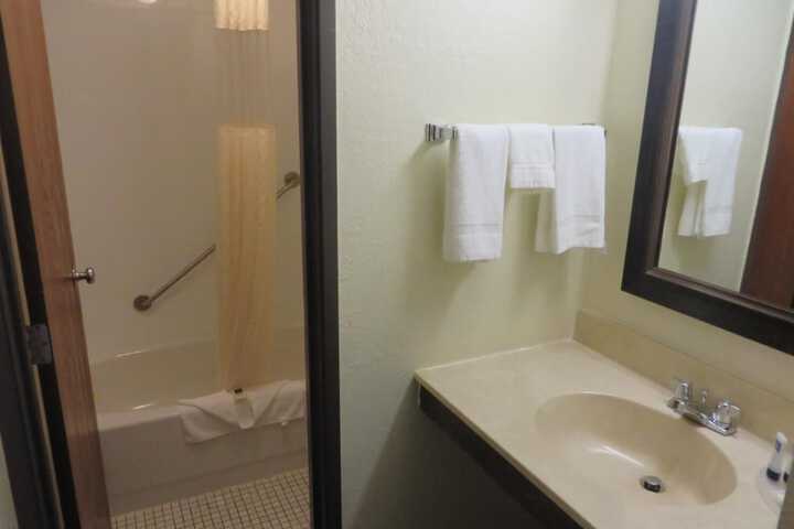 AmericInn by Wyndham Forest Lake