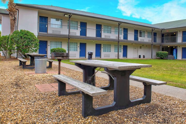 Studio 6 Extended Stay - Pascagoula MS