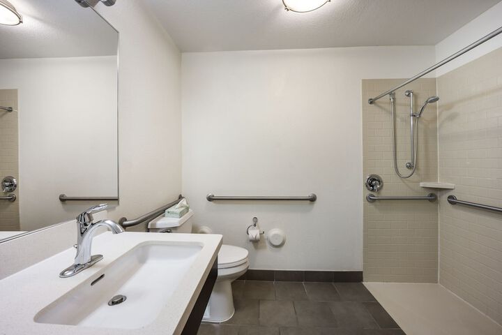 Sonesta Simply Suites Nanuet