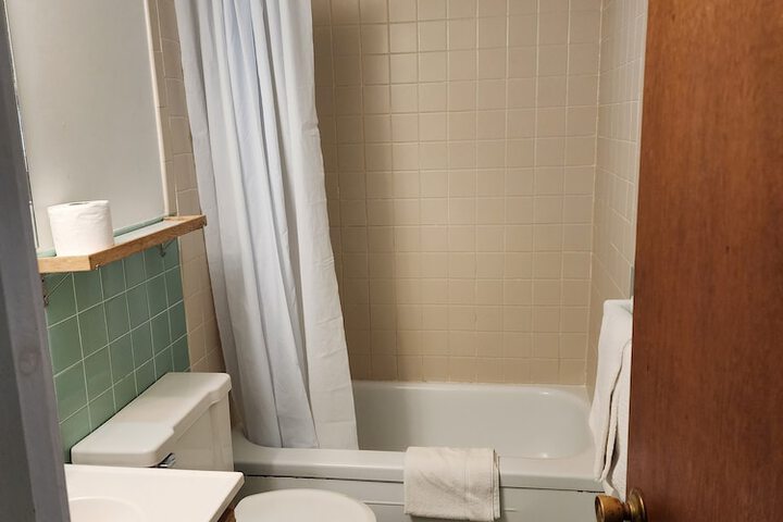 Room 19 of 27