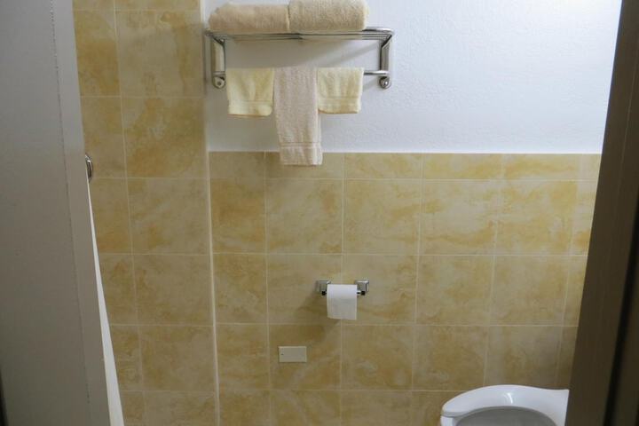Budget Inn