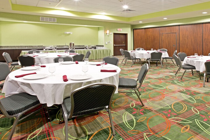 Holiday Inn Garland by IHG