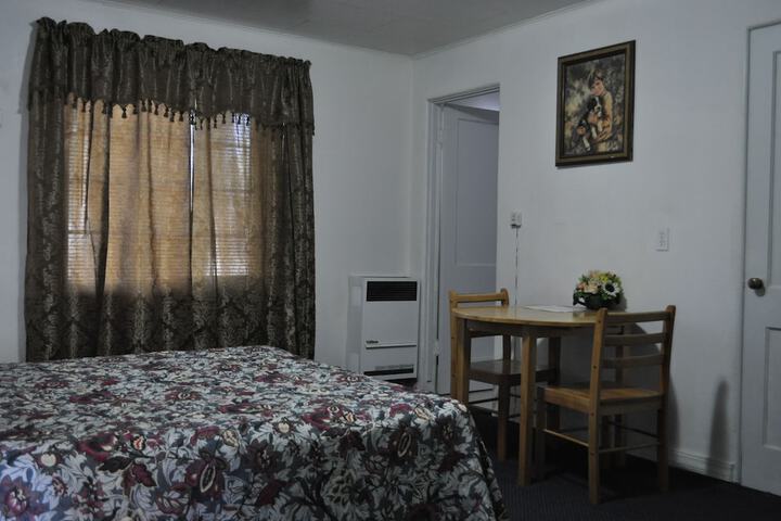 Room 16 of 70