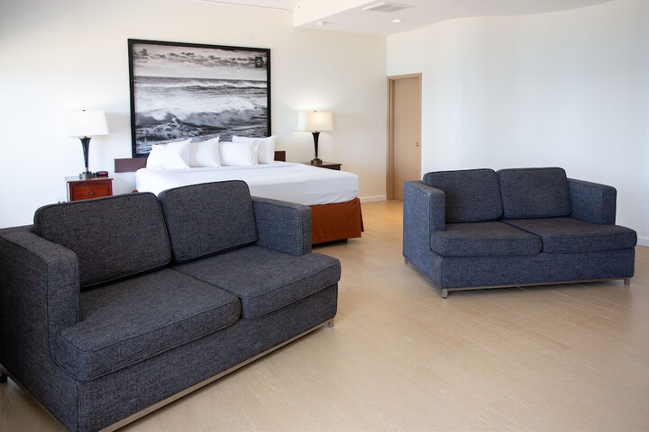 Room 18 of 42