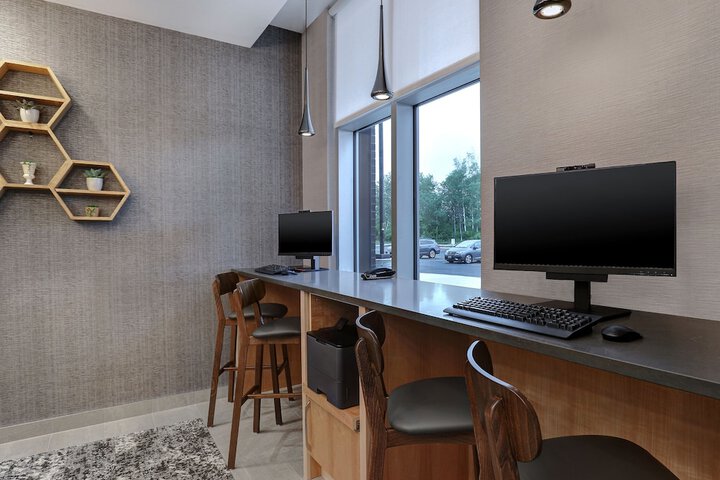 Business Center 47 of 48