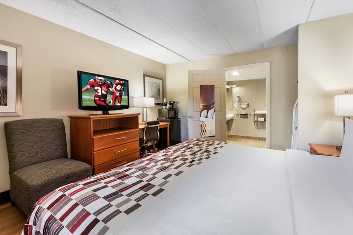 Room 14 of 22