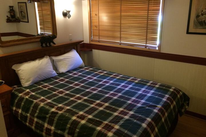 The Griz Inn