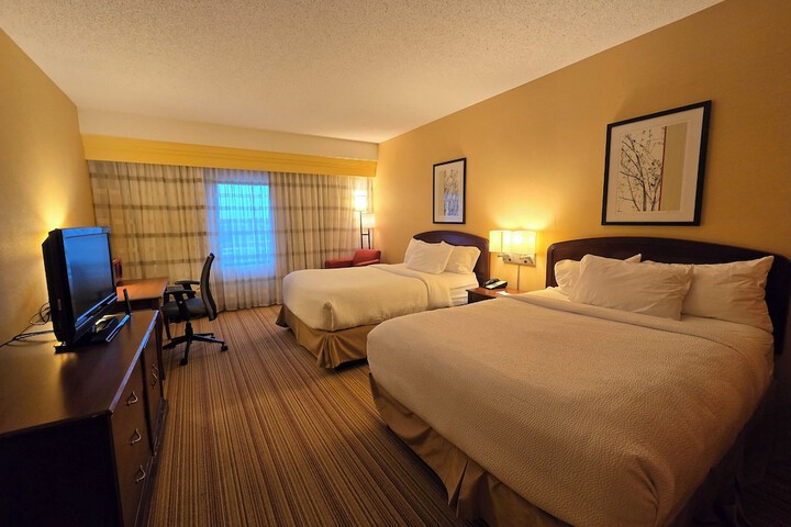 Country Inn & Suites by Radisson Convention Center