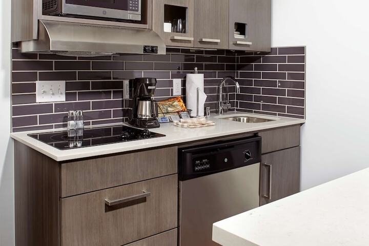 Hyatt House Denver / Lakewood at Belmar