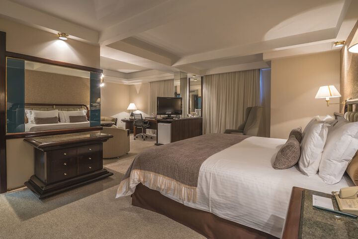 Room 50 of 123