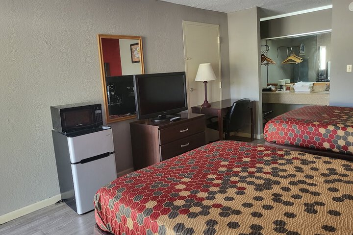Room 59 of 69