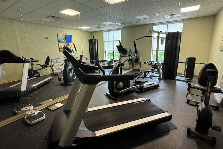 Comfort Inn & Suites Lexington Park near Pax River