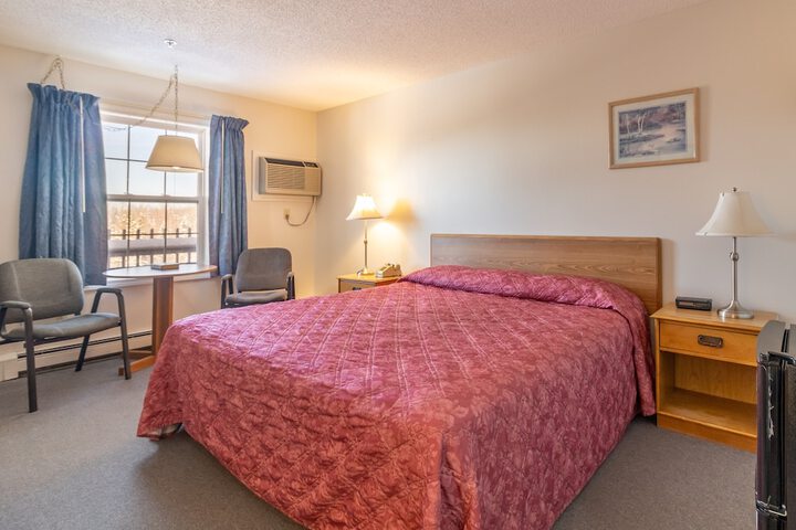 Room 12 of 14