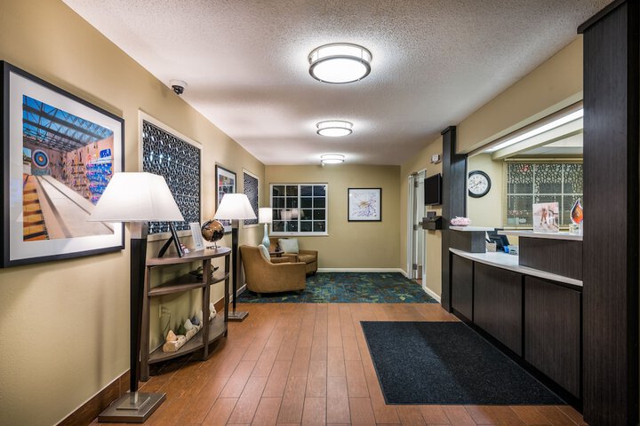 Hotel 4 of 39