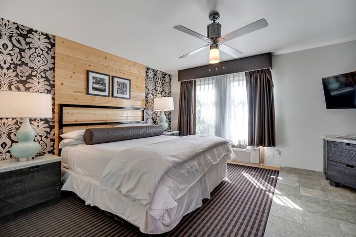 Hotel 4 of 124