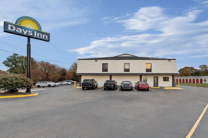 Days Inn by Wyndham Chesapeake