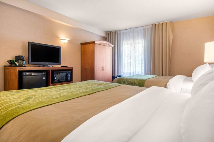 Room 26 of 40