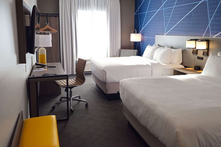 Room 21 of 48