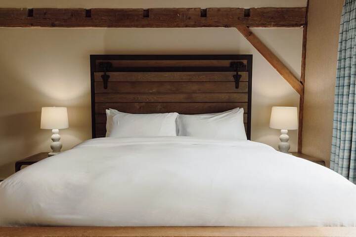 Inn at Tyler Hill