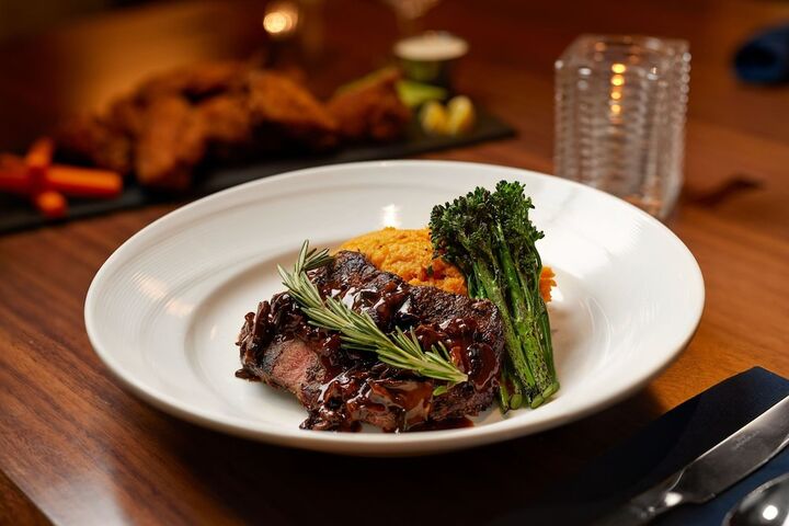 Dining 54 of 75