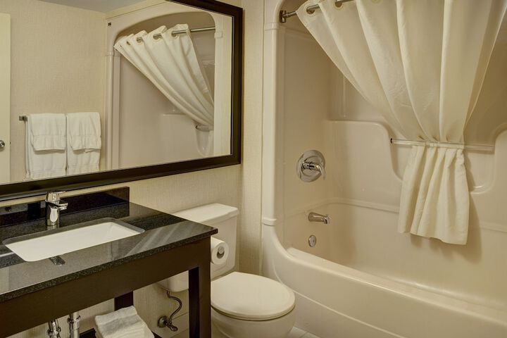 Room 7 of 23