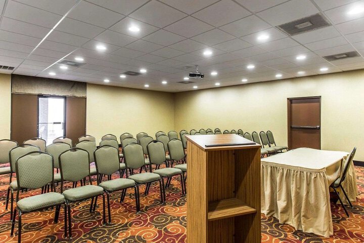 Quality Suites Hickory South