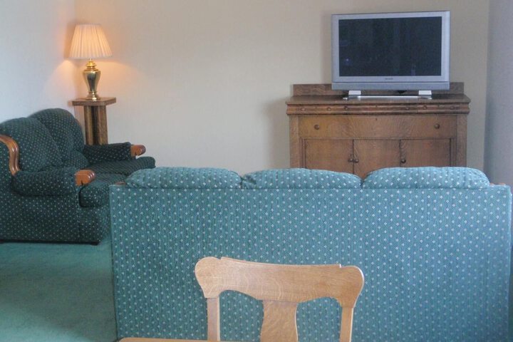 Room 14 of 22